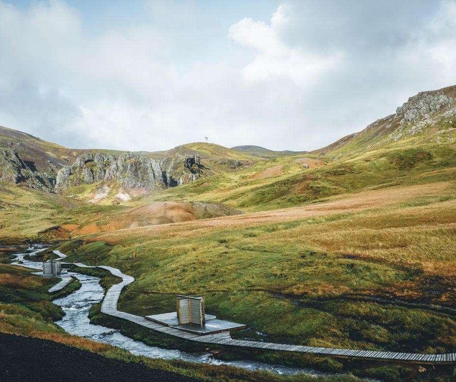 Landscape View of the Reykjadalur Hot Springs, One of the Free Things To Do Around Reykjavík | Iceland with a View 