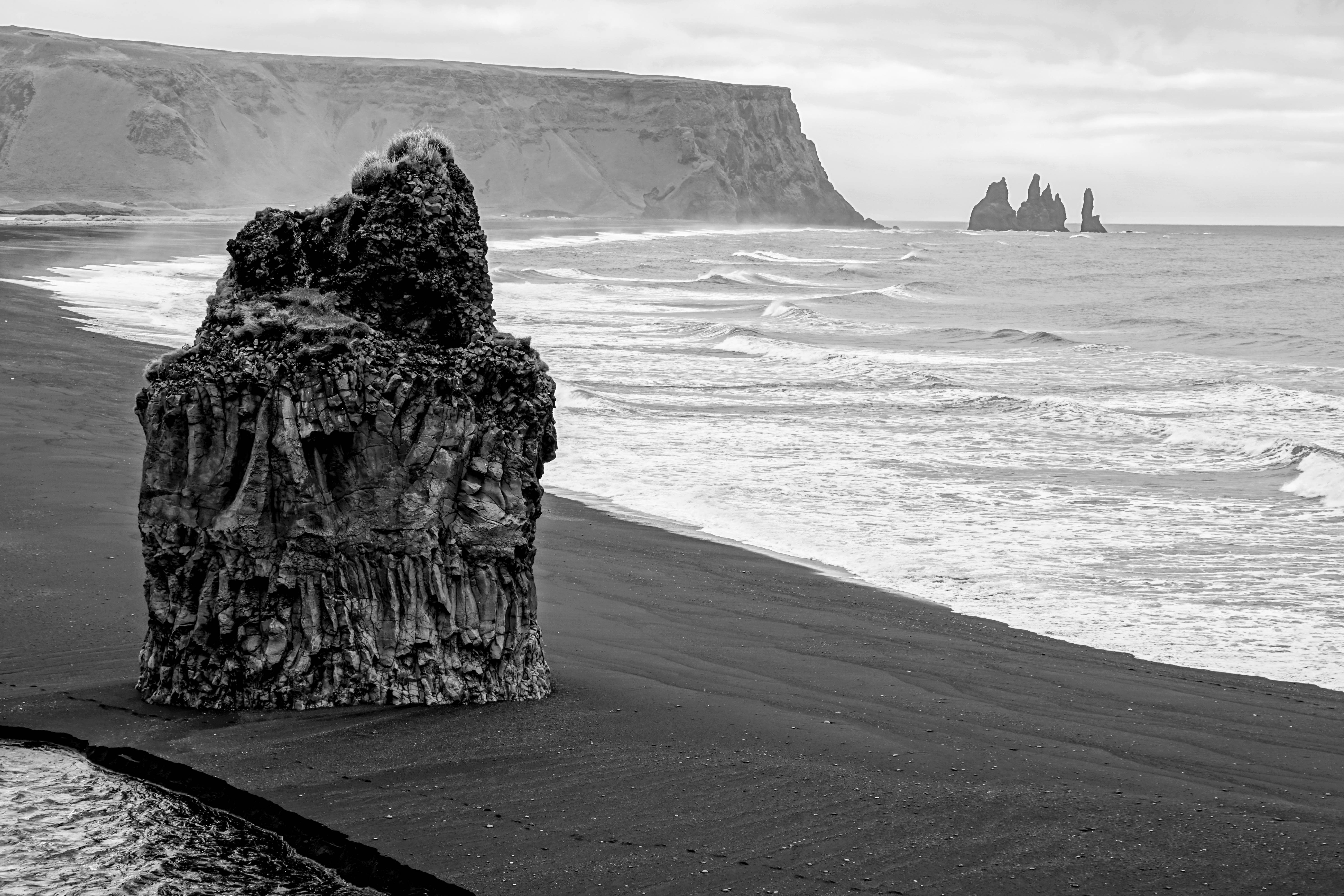 South Iceland must visit places - Reynisfjara black sand beach // Iceland trip planning made easy with TripCreator.com | Life With a Viwe