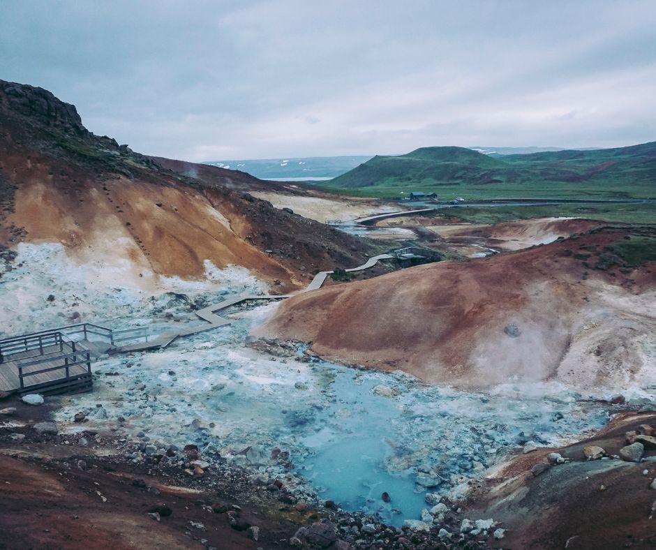 Landscape View of the Beautiful Geothermal Area in Seltún in Iceland | Iceland with a View