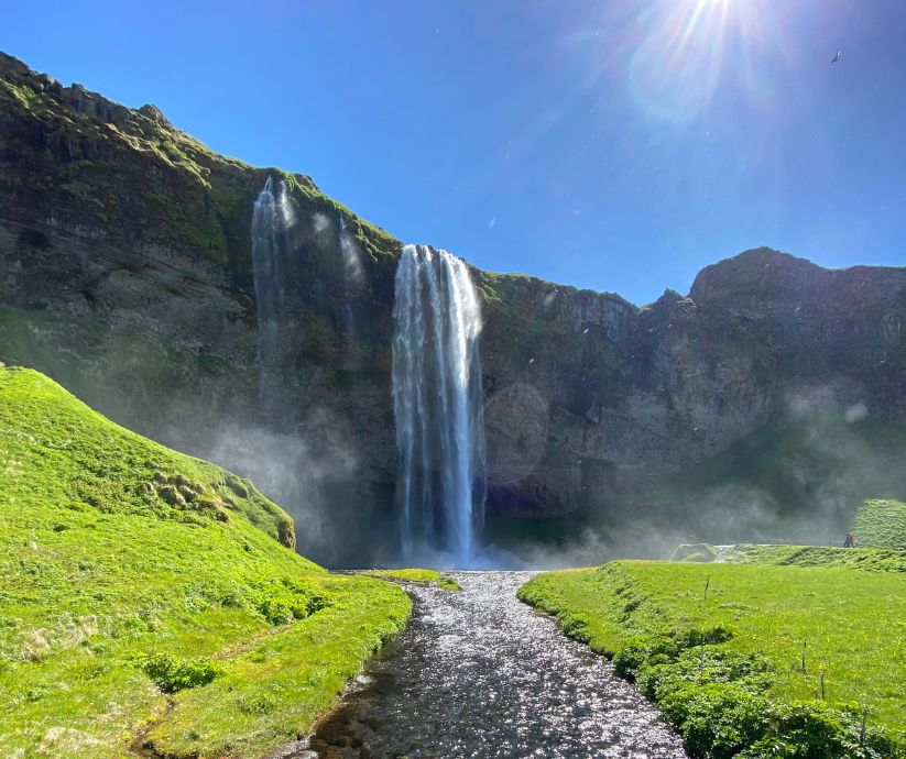 Landscape View of a Sunny Day at Seljalandsfoss on August in Iceland | Iceland with a View
