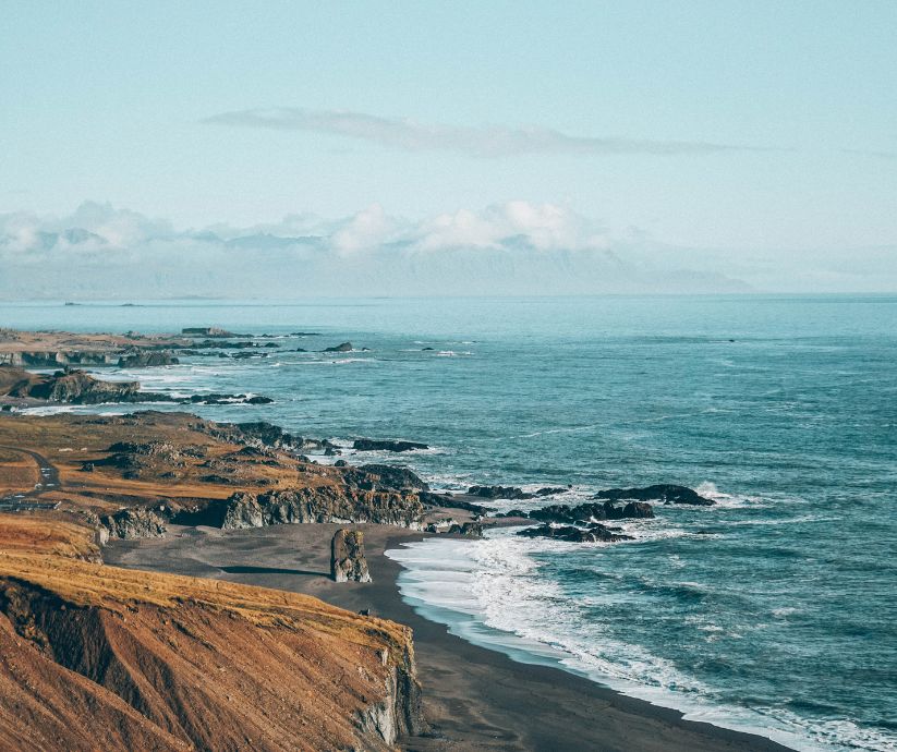 Landscape View of the East Cliffs in Iceland | Iceland with a View 