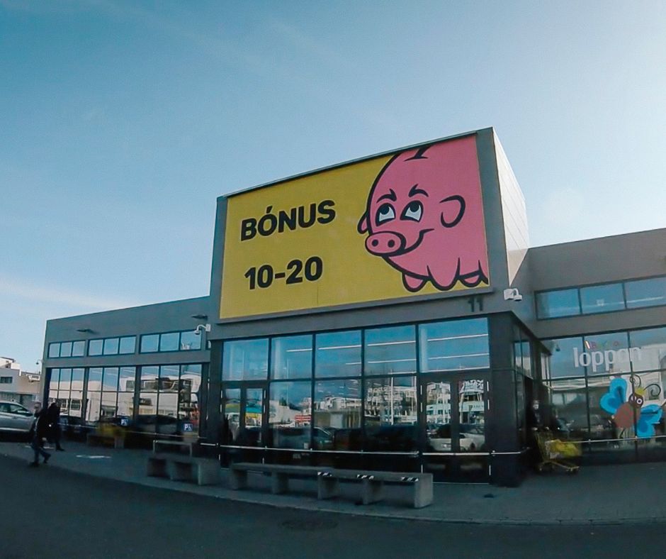 Picture of the Outside of Bónus Iceland Grocery Store | Iceland with a View 
