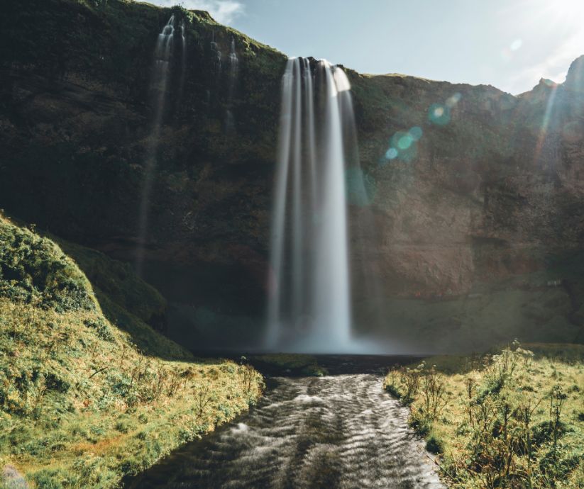 Landscape View of the Seljalandsfoss Iceland Waterfall | Iceland with a View