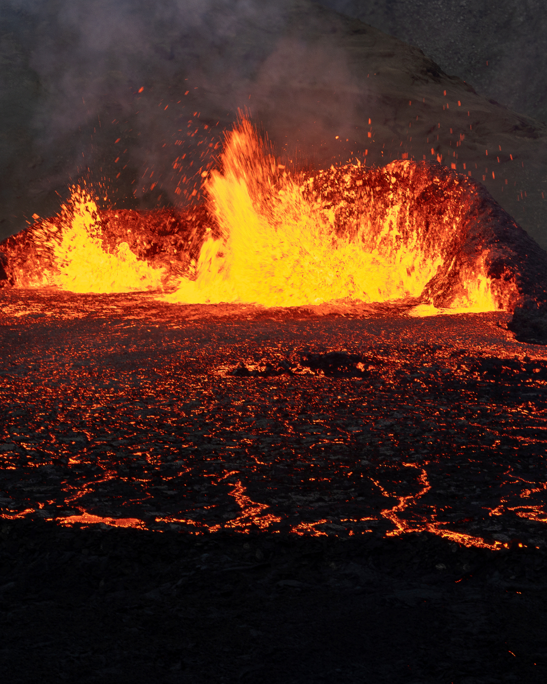 ⚠️ Iceland volcano eruption (2024) ⚠️
