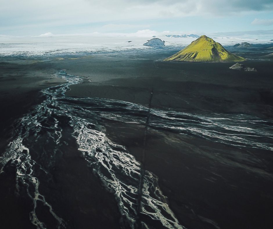 Landscape View of Maelifell in the Highlands | Iceland with a View