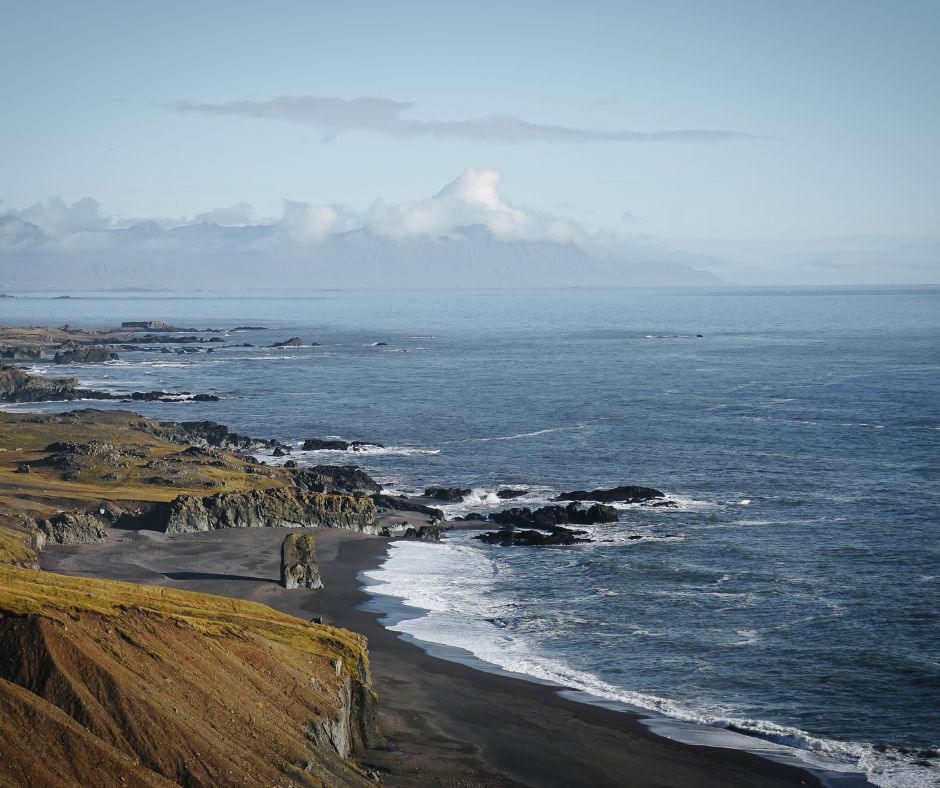 Picture of the Lækjavík Beach in Iceland | Iceland with a View