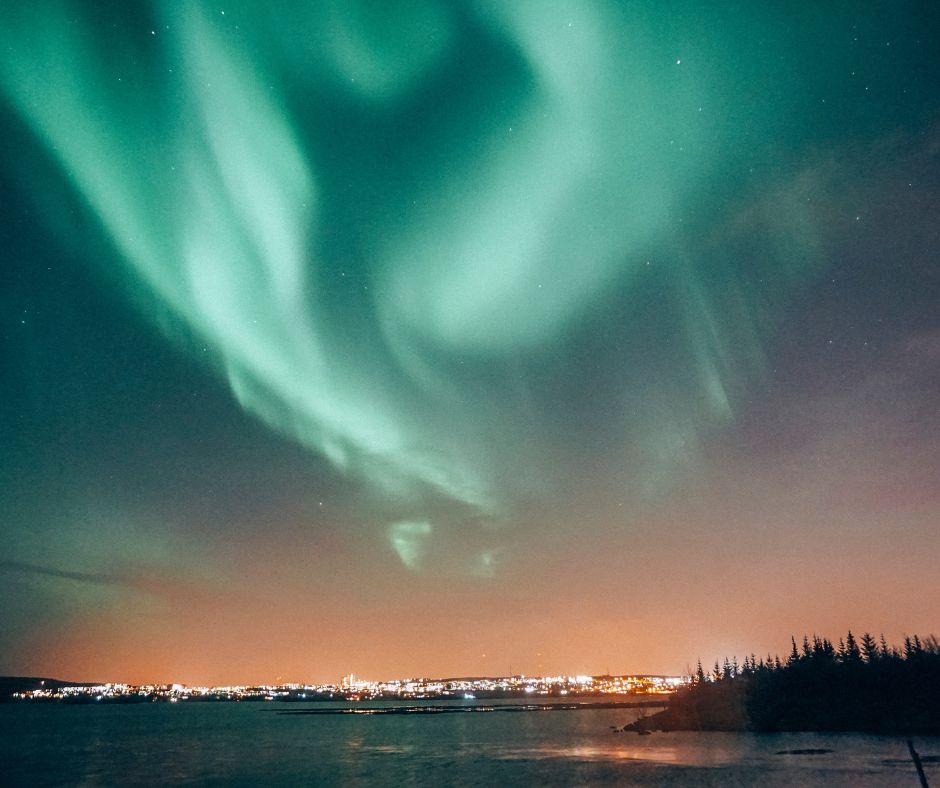 Landscape View of the Breathtaking Northern Lights in Iceland | Iceland with a View 