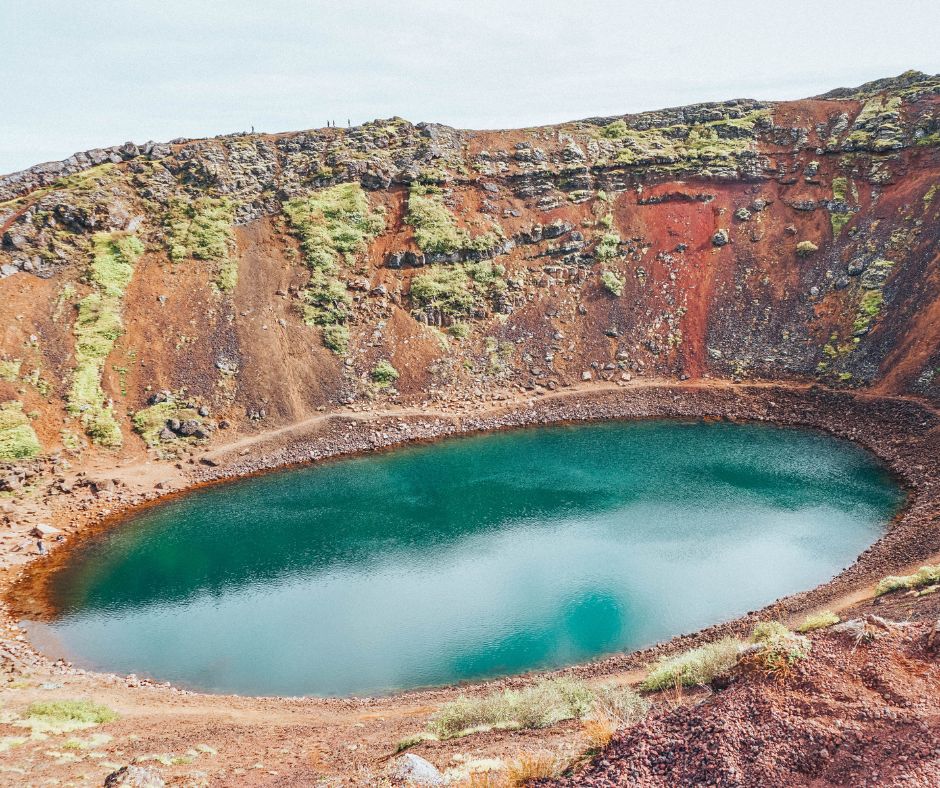 Landscape View of the Kerid Crater in Iceland | Iceland with a View 